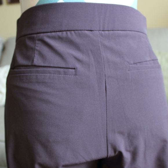 Wide Leg Cropped Pants - Picture 6 of 11